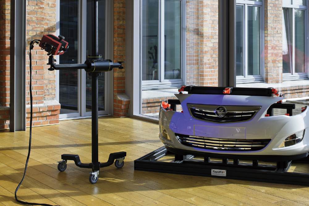 半導体・開発支援の製作・加工風景2